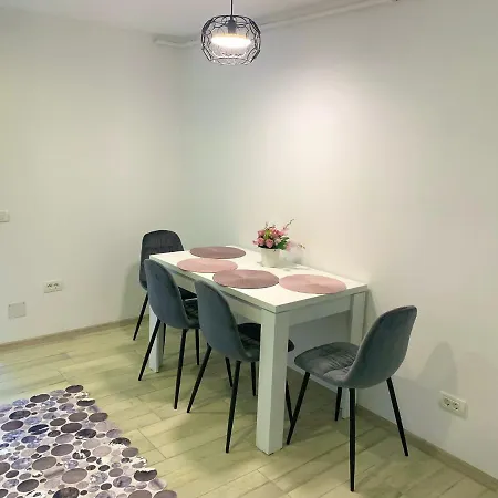 Apartament Infinity Petroşani Exterior foto